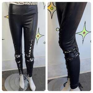 Y2K Black Lace Up Vegan Leather Pants High Rise Goth Punk Rock Glam Leggings – S